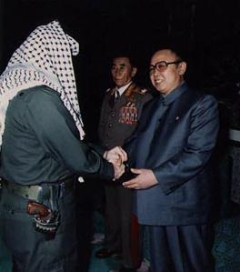 Przywódca Kim Dzong Il przyjmuje Prezydenta Palestyna Yassera Arafata – 1993